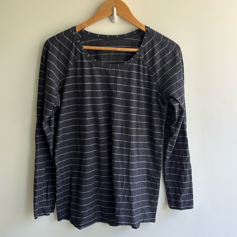 Lululemon Love Long Sleeve Shirt Top 10
